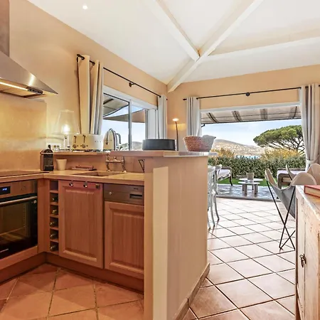 Casa vacanze Le Tropezien - Vue A 180, 3 Chambres, Jardin & Piscine *