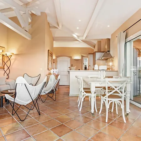 Casa vacanze Le Tropezien - Vue A 180, 3 Chambres, Jardin & Piscine *